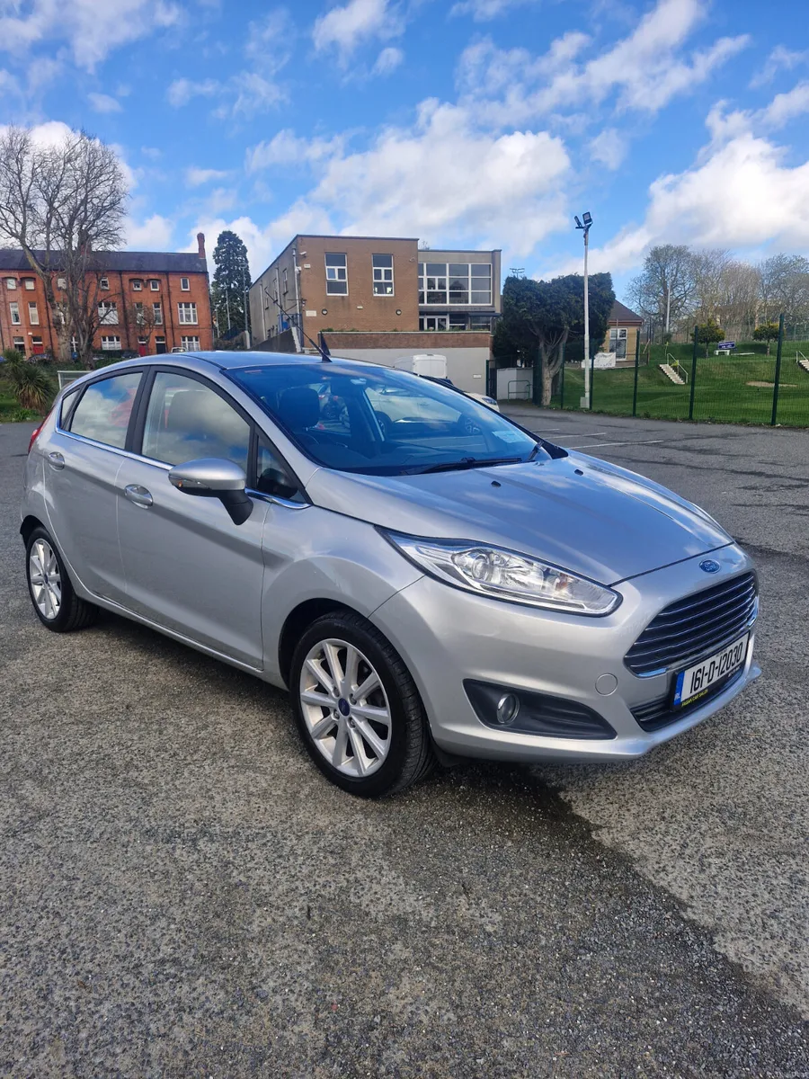 Ford Fiesta 2016**Automatic **LOW MILAGE ** - Image 1