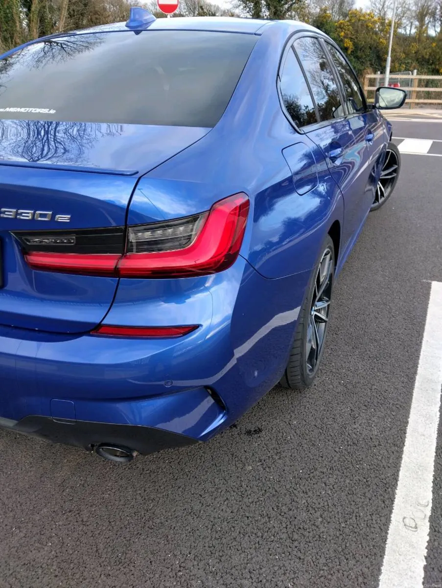 BMW 3 SERIES 330e G90 M Sport 4Dr Auto - Image 3