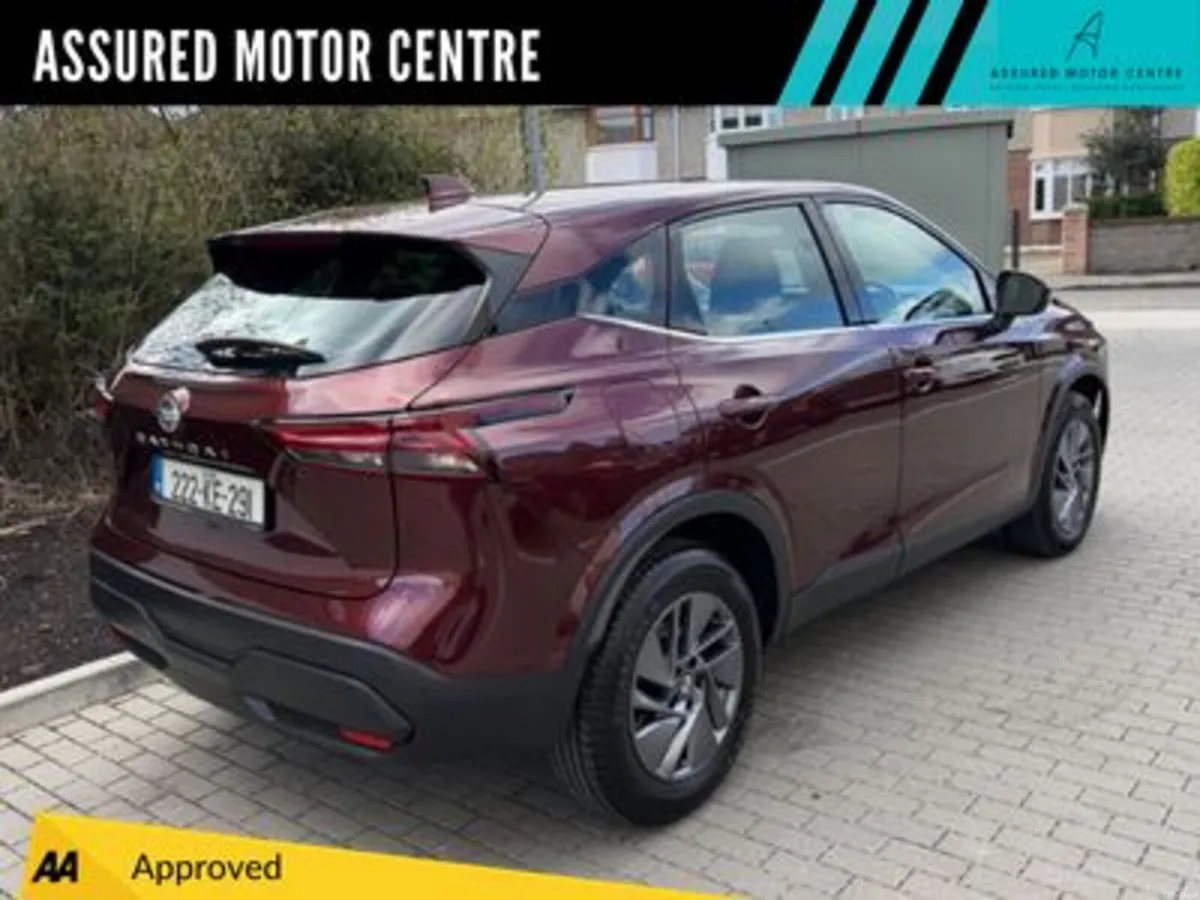 NISSAN QASHQAI 1.3 HYB SV**FULL SERVICE HISTORY** - Image 3