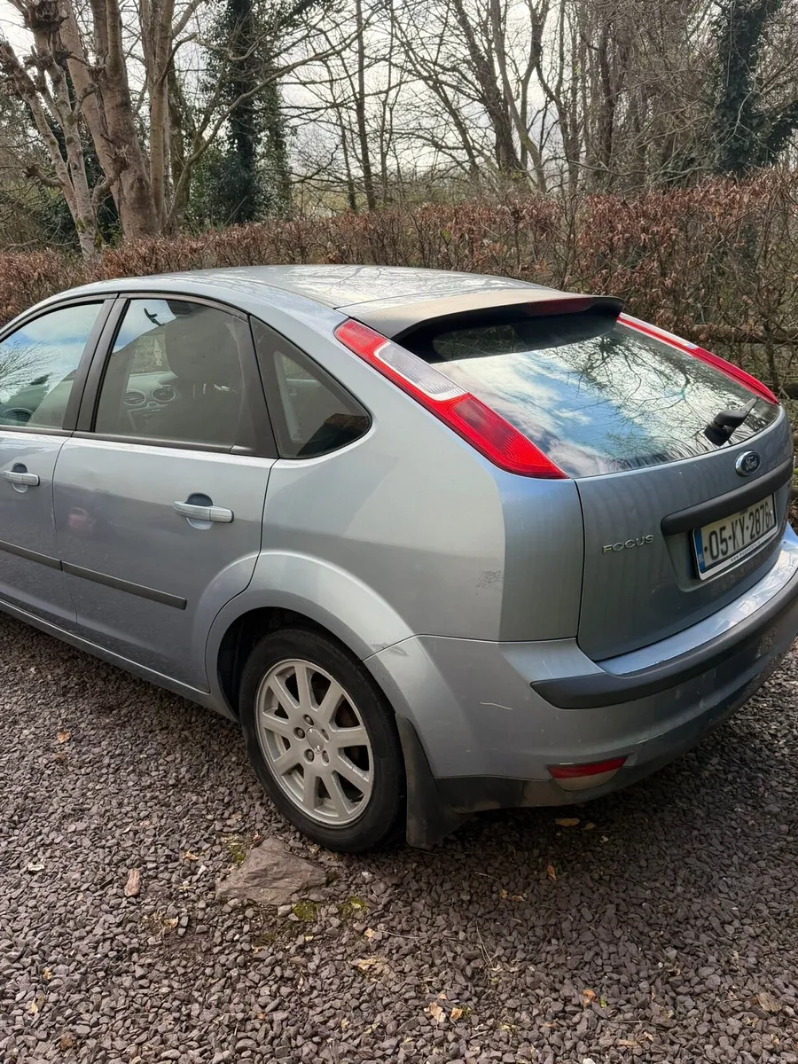 Ford Focus Zetec 1.6 - Image 4
