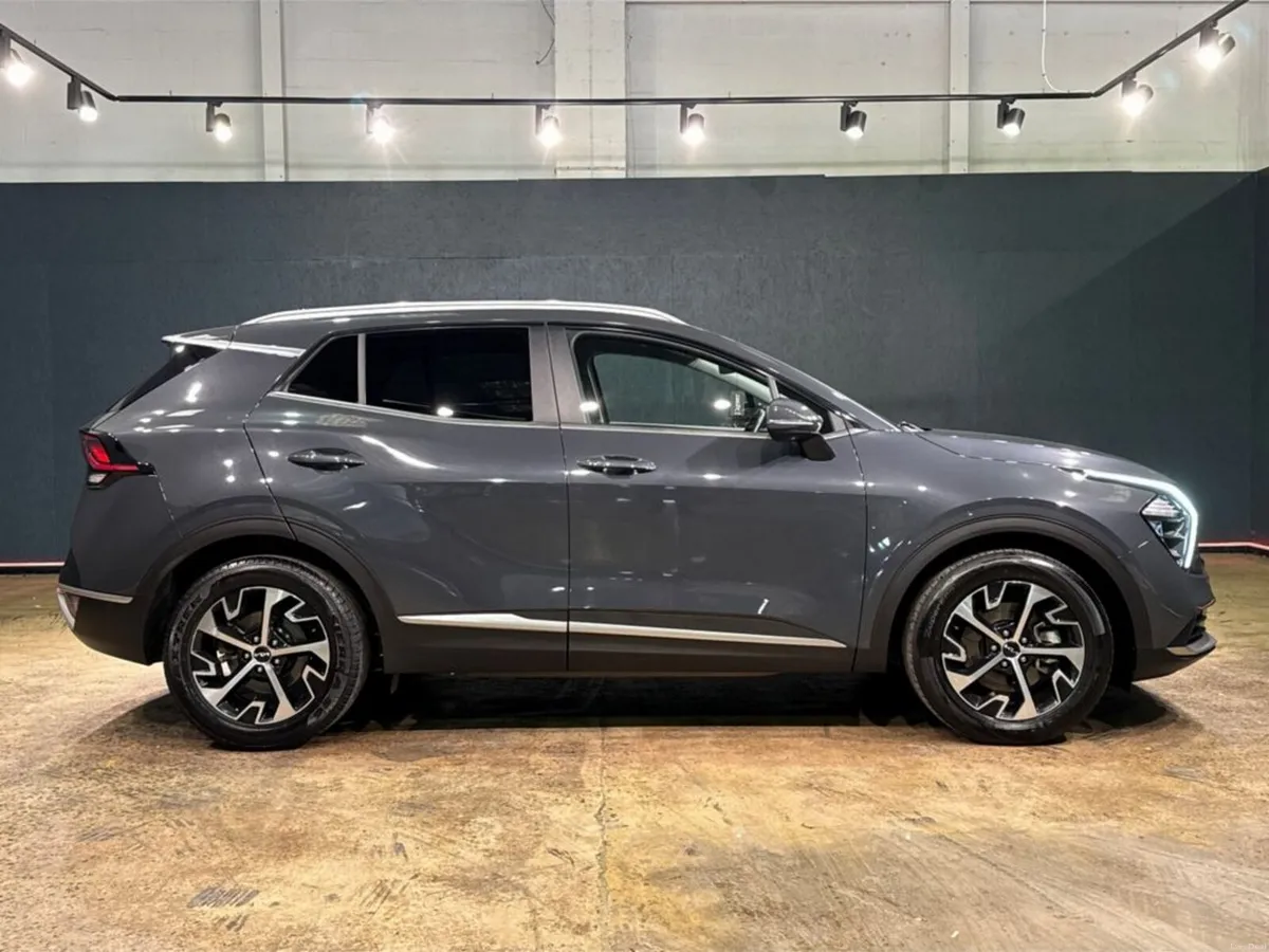 Kia Sportage 1.6L AUTOMATIC HEV - REVERSE CAMERA - - Image 3