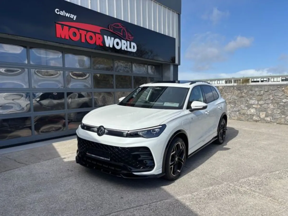 Volkswagen Tiguan R-LINE ETSI S-A TSI DSG - Image 1