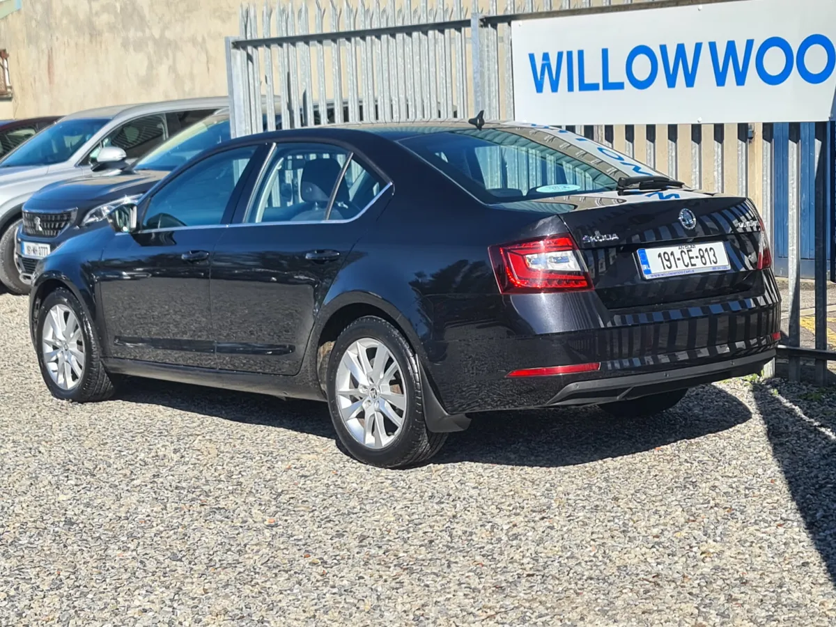 Skoda Octavia 1.6tdi style 2019 - Image 4
