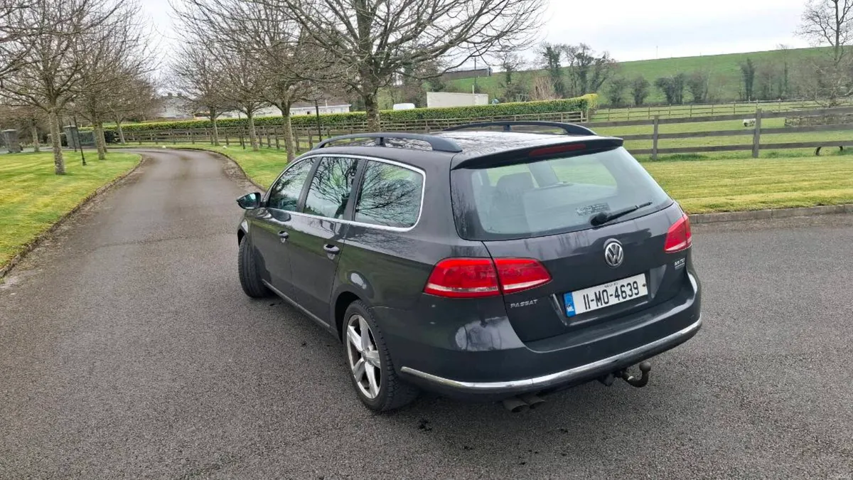 2011 VW Passat estate 2.0L NCT 01/27 + TAX 8/26 - Image 3