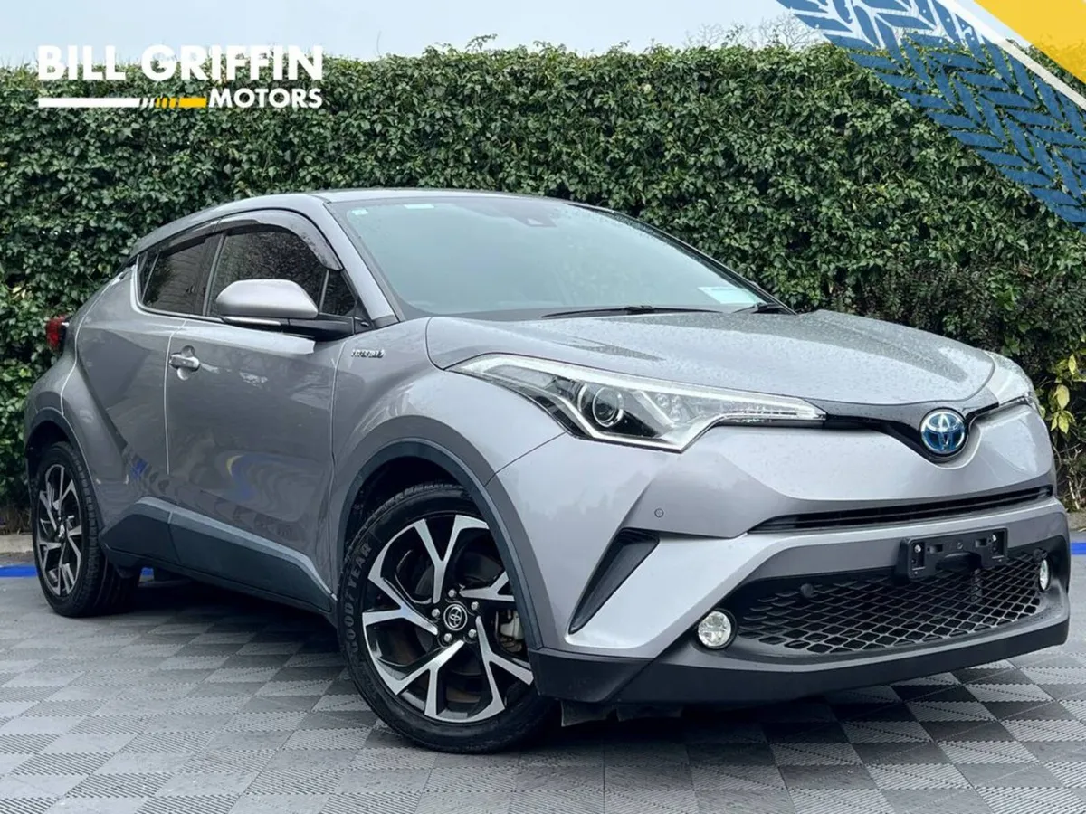 Toyota C-HR 1.8 HYBRID // HALF LEATHER HEATED SEAT - Image 1