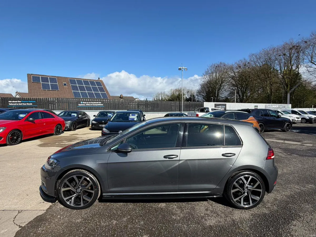 ⭐️July 2017 Volkswagen Golf 2.0 TDI GT 5dr⭐️ - Image 4