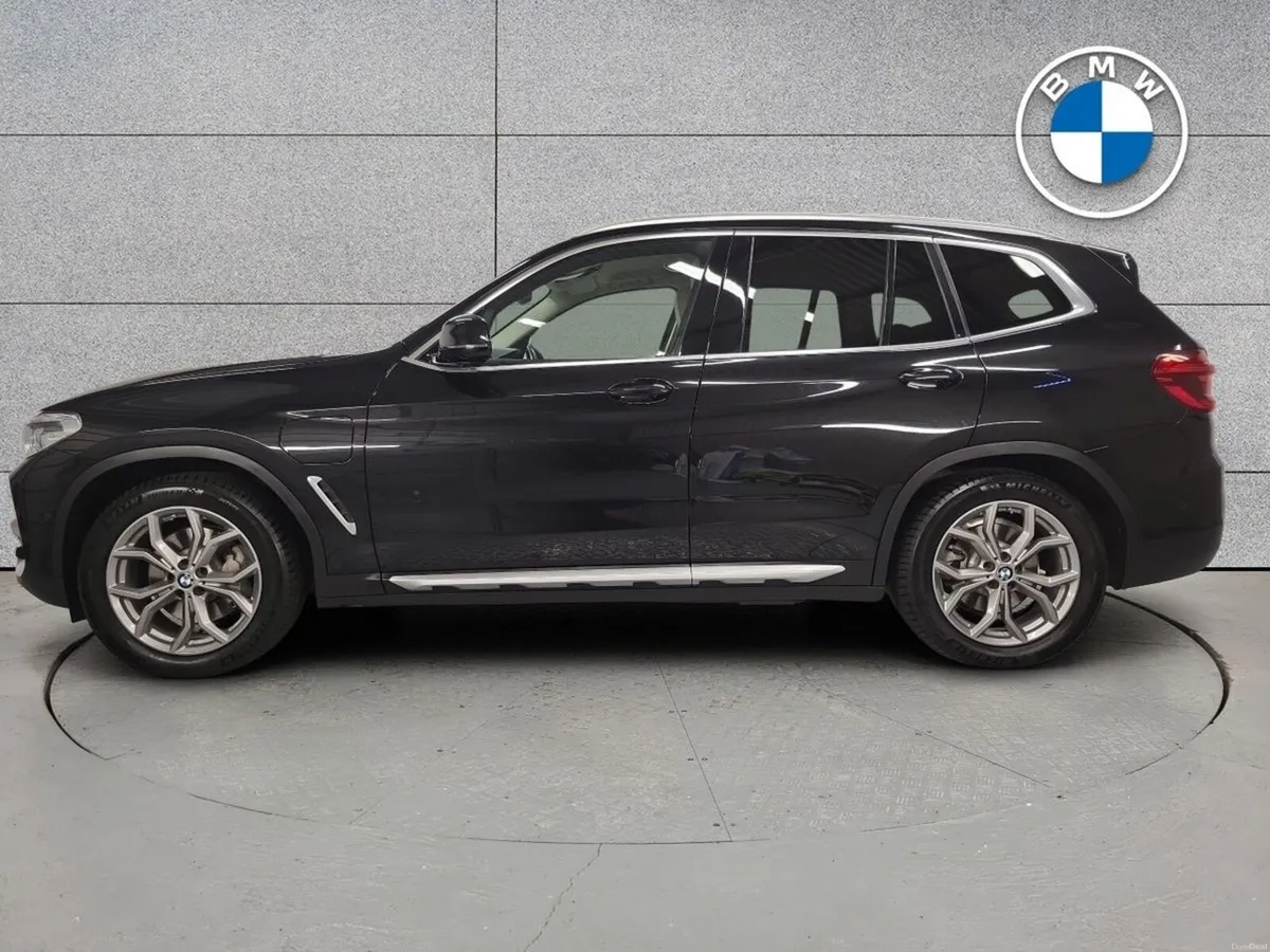 BMW X3 xDrive30e xLine - Image 3