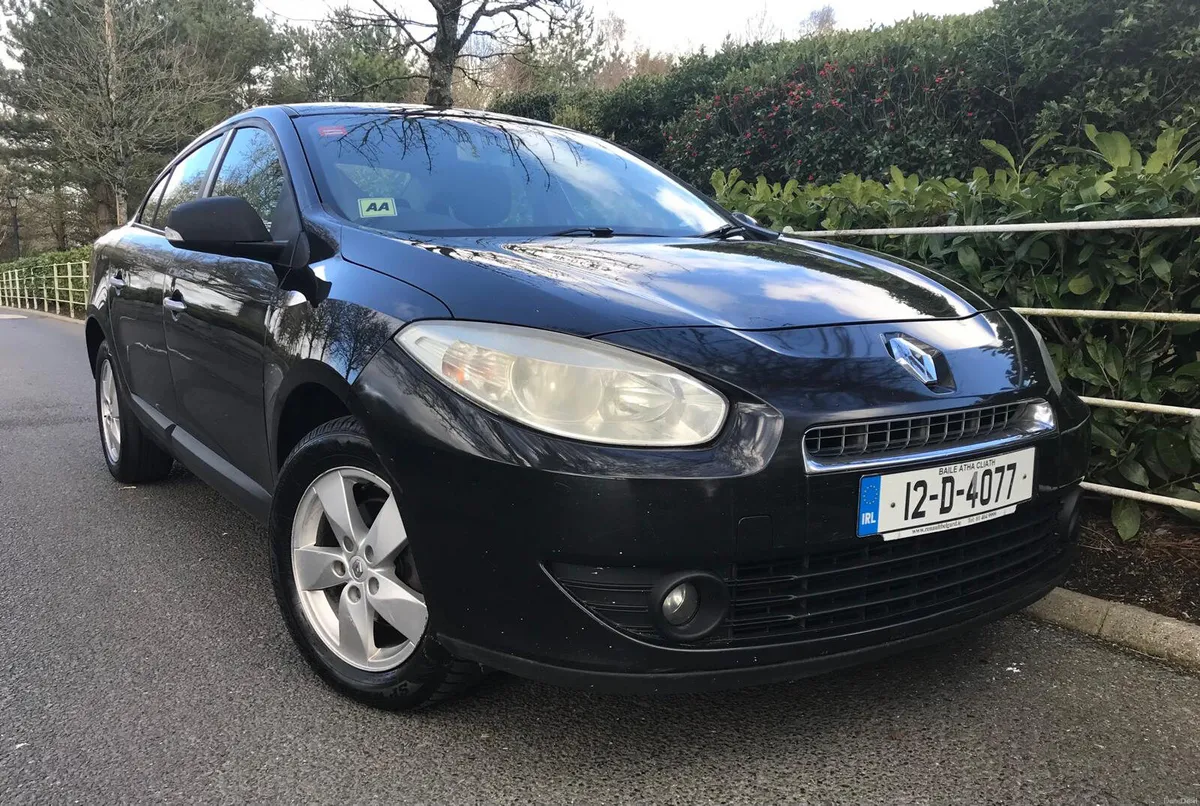 Renault Fluence 1.5 DCI 90 DYNAMIQUE - Image 2