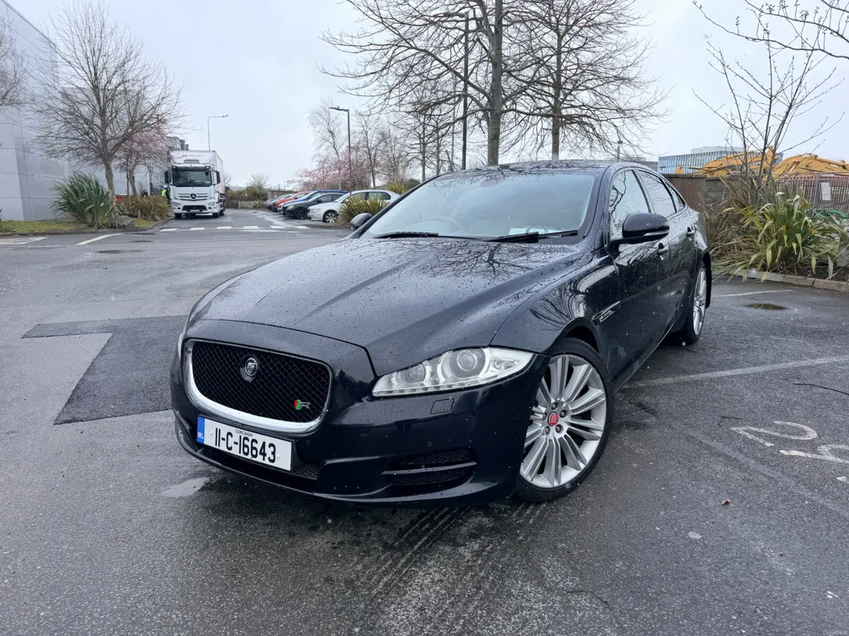 2011 Jaguar XJ 3.0D Premium Luxury Edition - Image 1