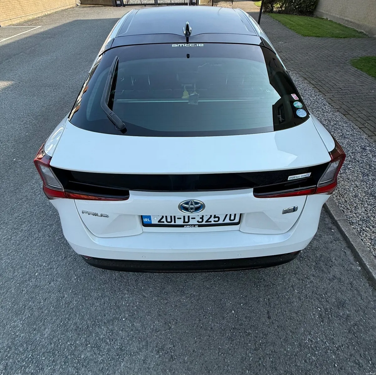 Toyota Prius 2020 - Image 3