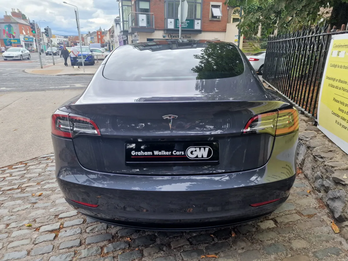 2023 (231) Tesla Model 3 - Image 4