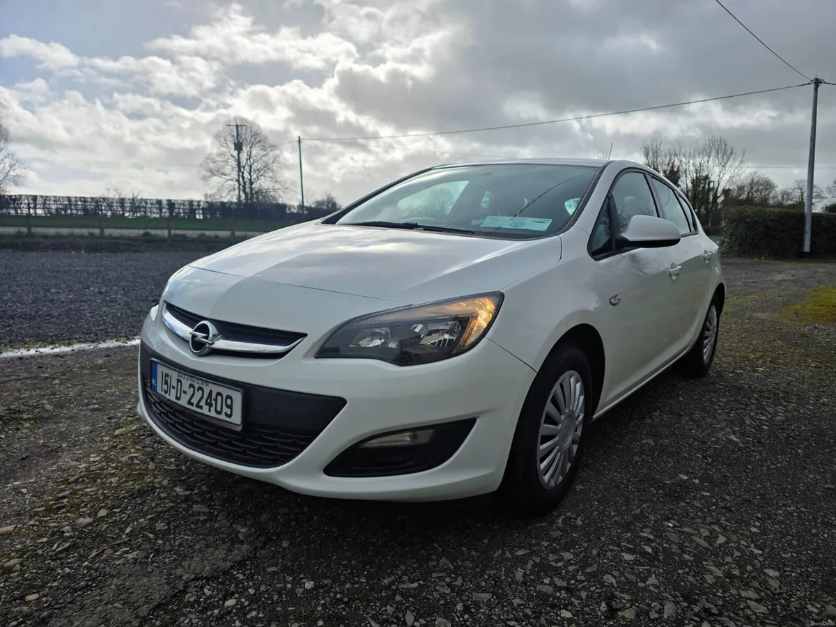 Opel Astra 1.6 diesel ( NCT and TAX ) - Image 2