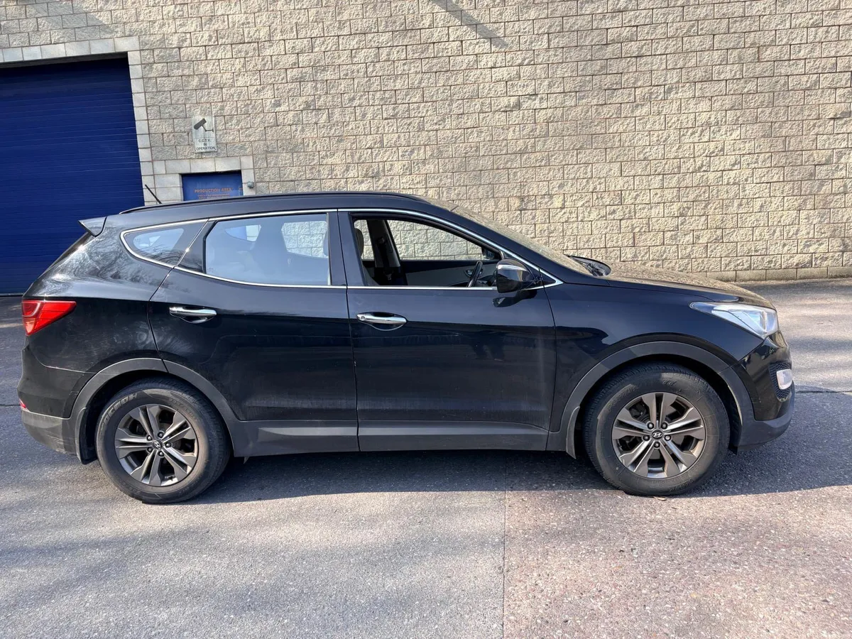2014 Hyundai Santa Fe 2.2 Diesel 4WD 202000 Klm - Image 1