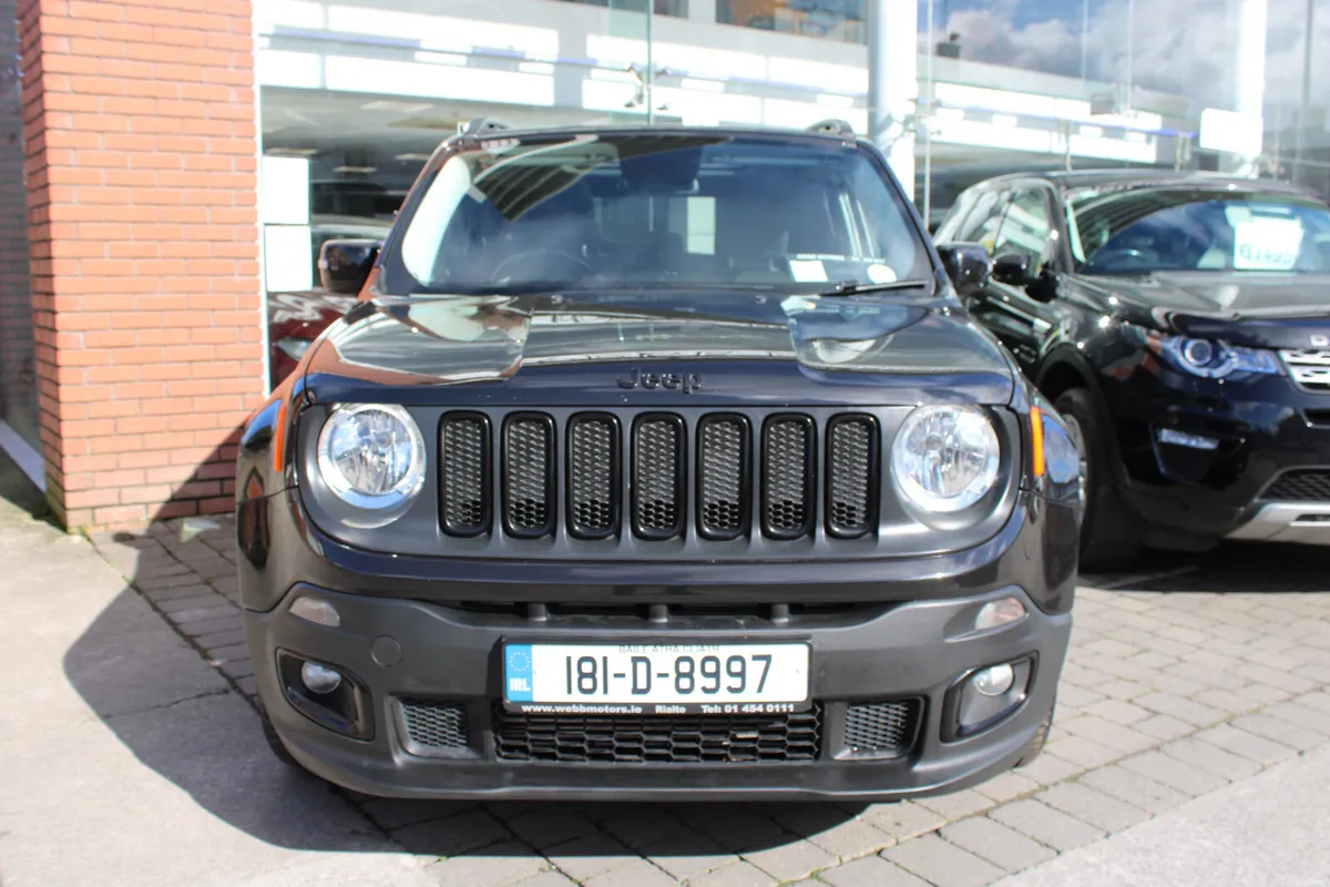 Renegade 2018 1.4L PETROL NIGHTEAGLE  *1 OWNER* - Image 2
