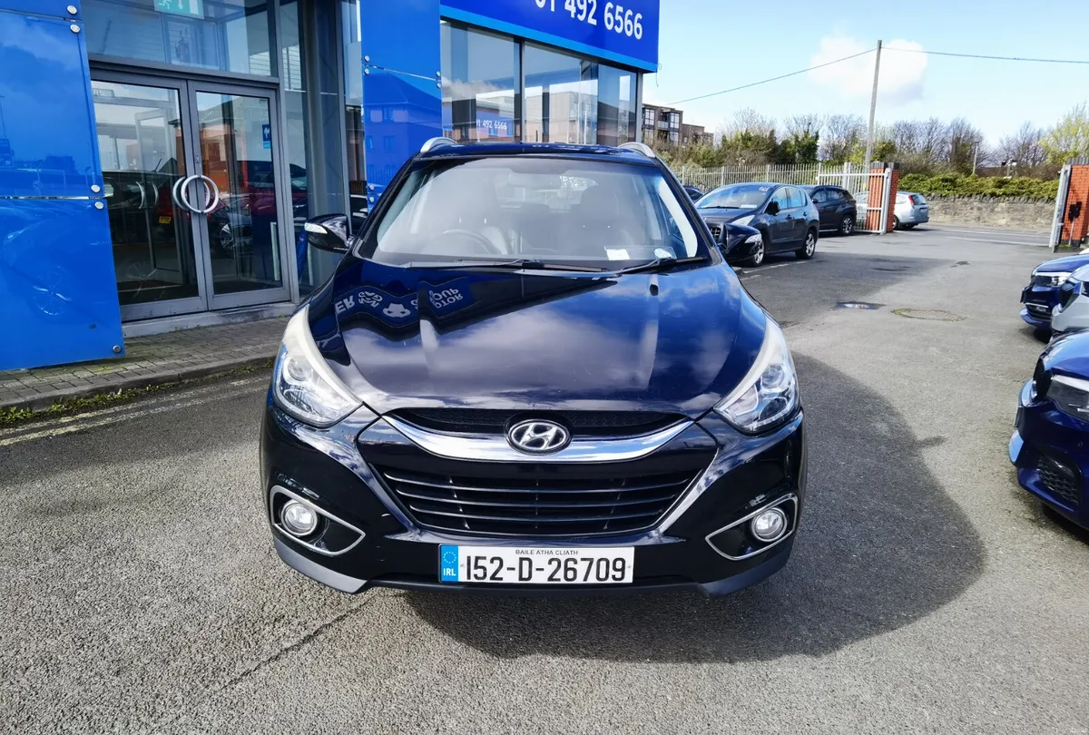 HYUNDAI IX35 1.7 DIESEL SE **HEATED SEATS** - Image 2