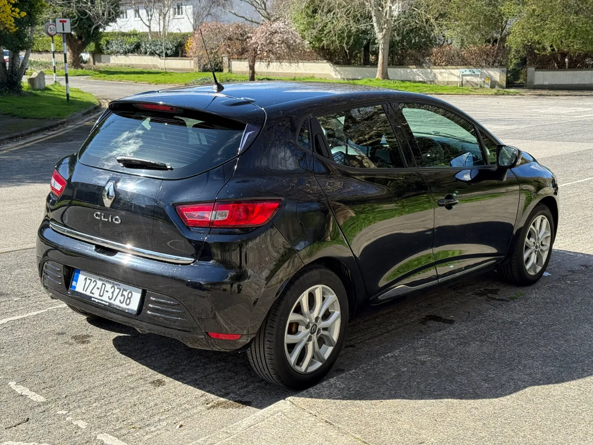 RENAULT CLIO 2017 1.2 PETROL DYNAMIQUE HIGH SPEC!! - Image 4