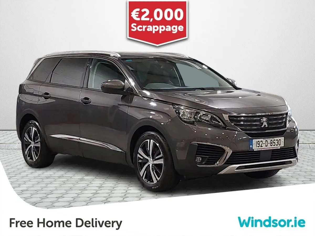 Peugeot 5008 1.2 PureTech 130bhp Allure - Image 2