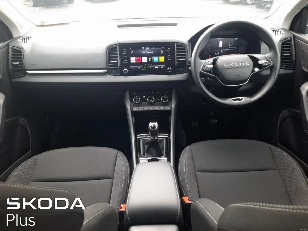 Skoda Karoq SELECTION 2.0TDI 115HP - Image 3