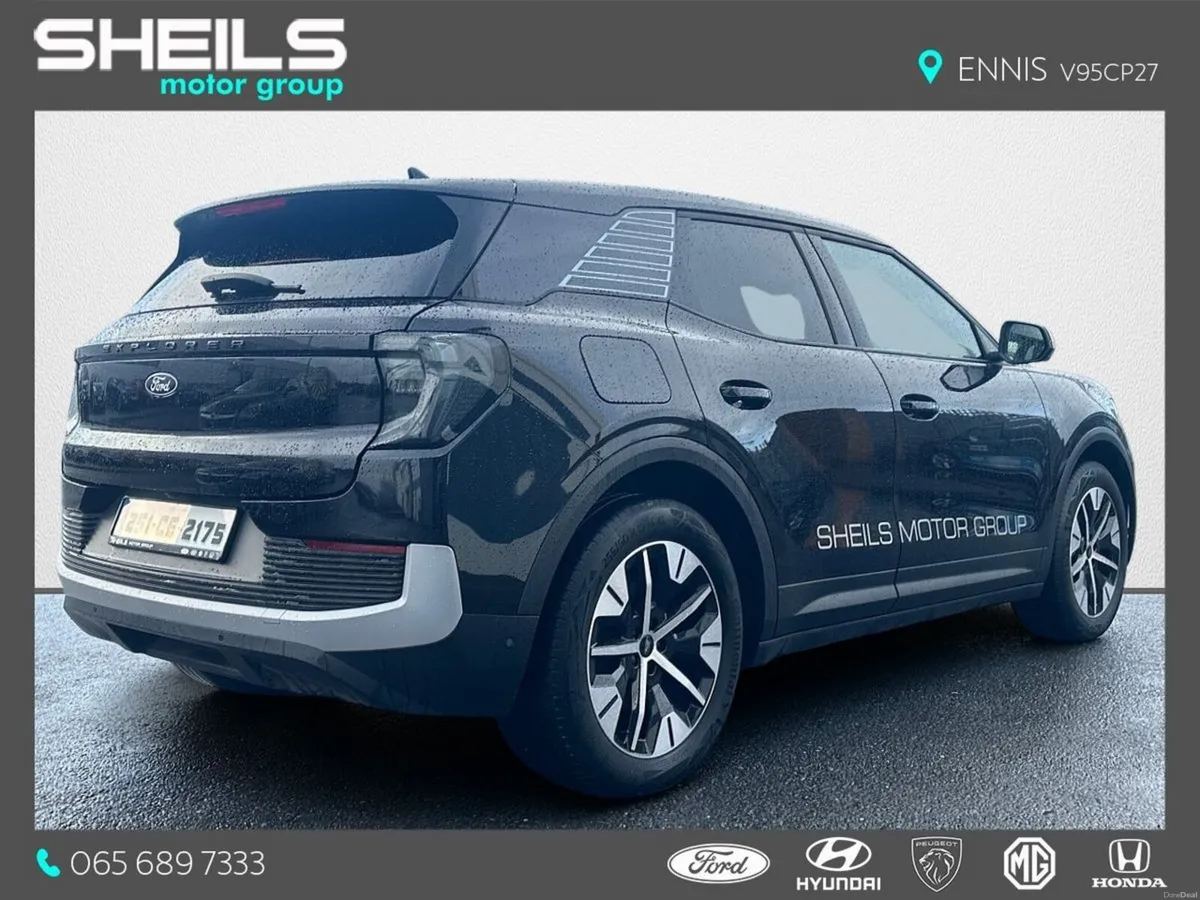 Ford Explorer *SOLD* Select *Driver Assistance Pac - Image 2