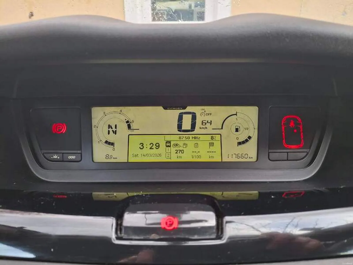 2010 Citroen C4 Grand Picasso 118KMS - Image 3