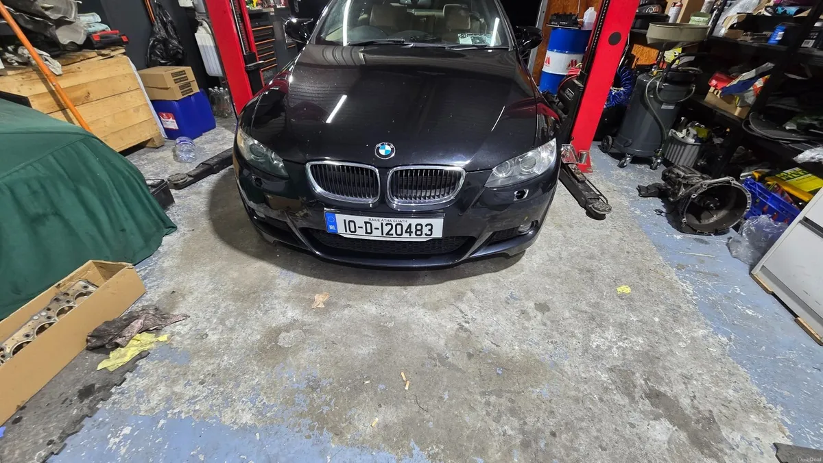 BMW 3-Series 2010 - Image 1