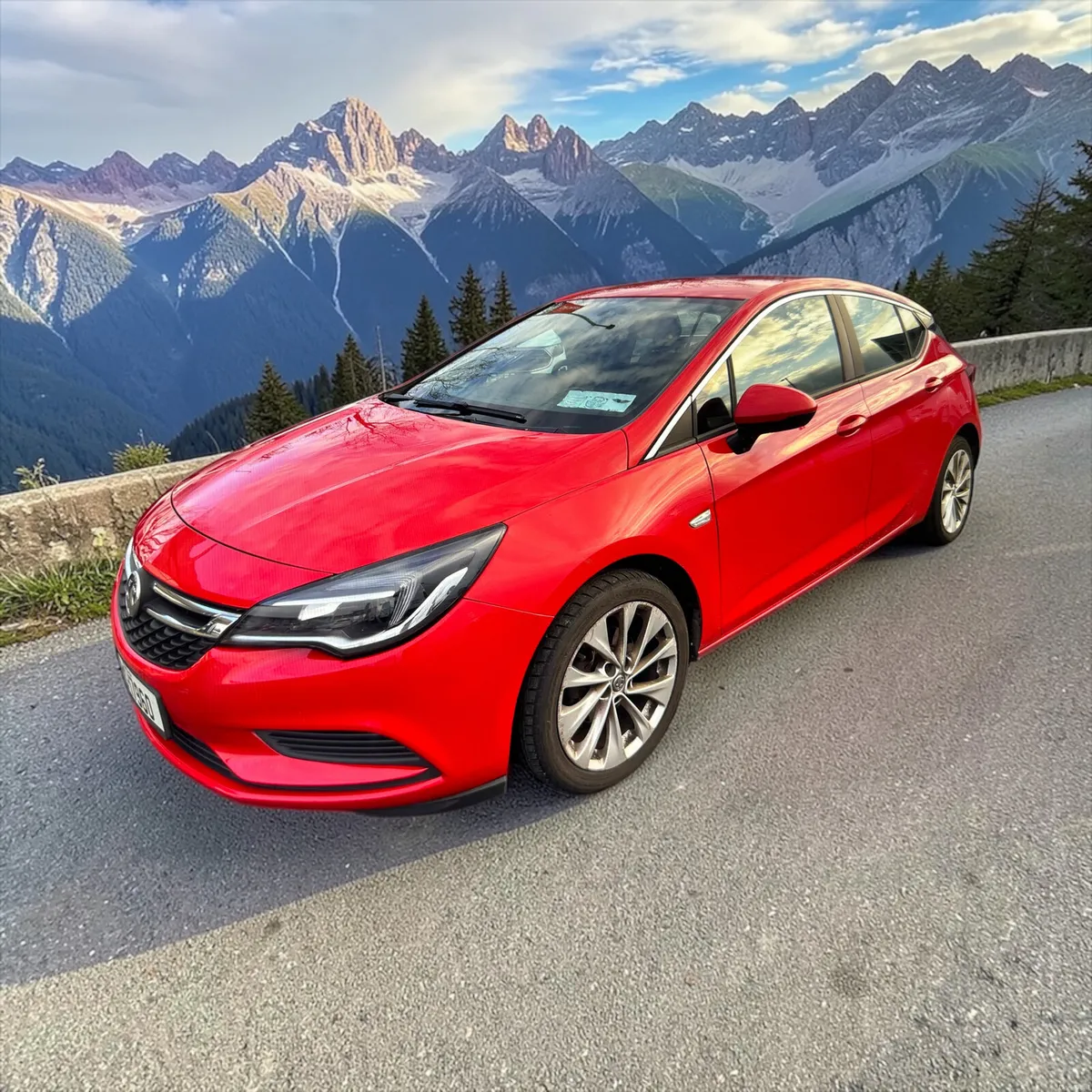 2016 Vauxhall Astra  1.4 Tbo Petrol - Image 1