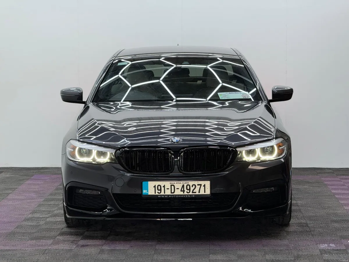 2019 BMW 5-Series 520D M sport, Automatic - Image 2