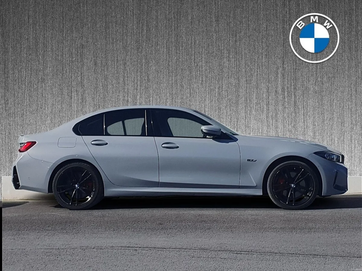 BMW 3-Series 330e M Sport Pro - Image 3