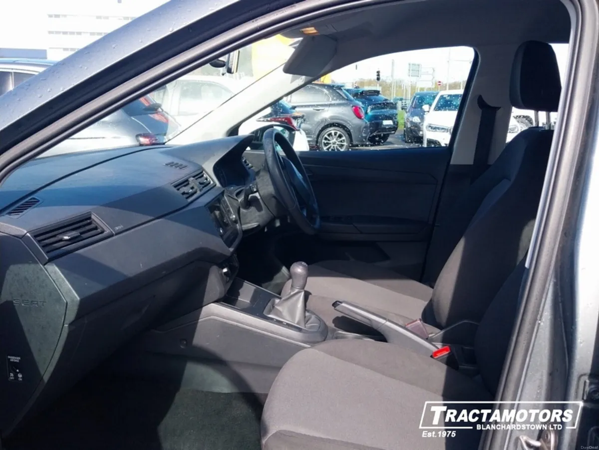 SEAT Arona 1.0 TSI 95BHP S 5DR - Image 4