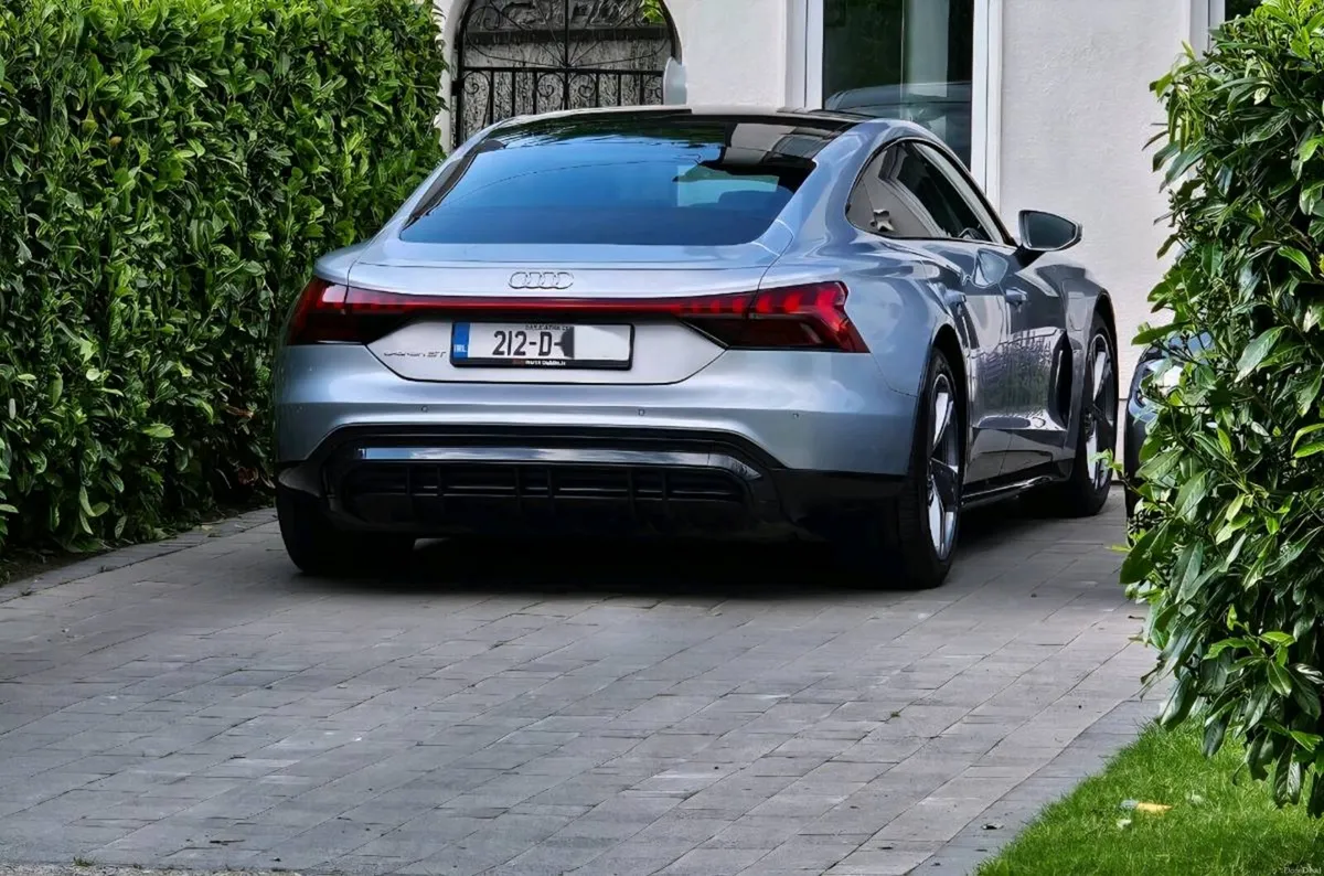 Audi E tron GT Quattro - Image 3