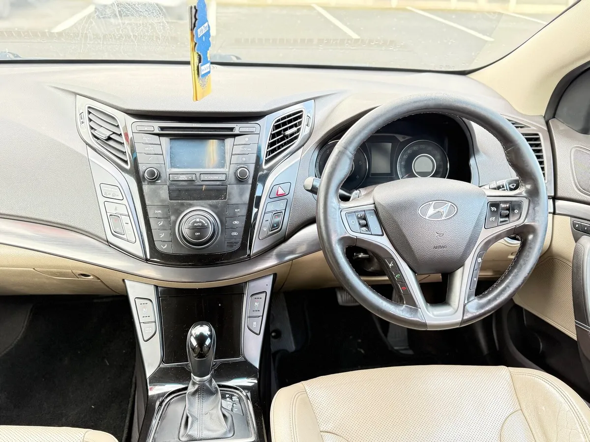Hyundai i40 salon executive plus automatic - Image 4
