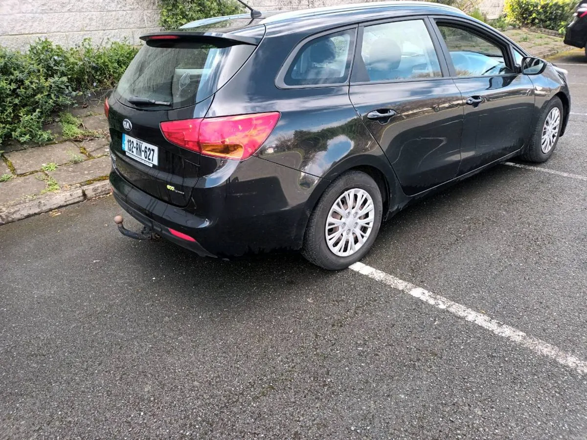2013 kia ceed 1,4 crdi diesel New NCT 4/27  Taxed - Image 4