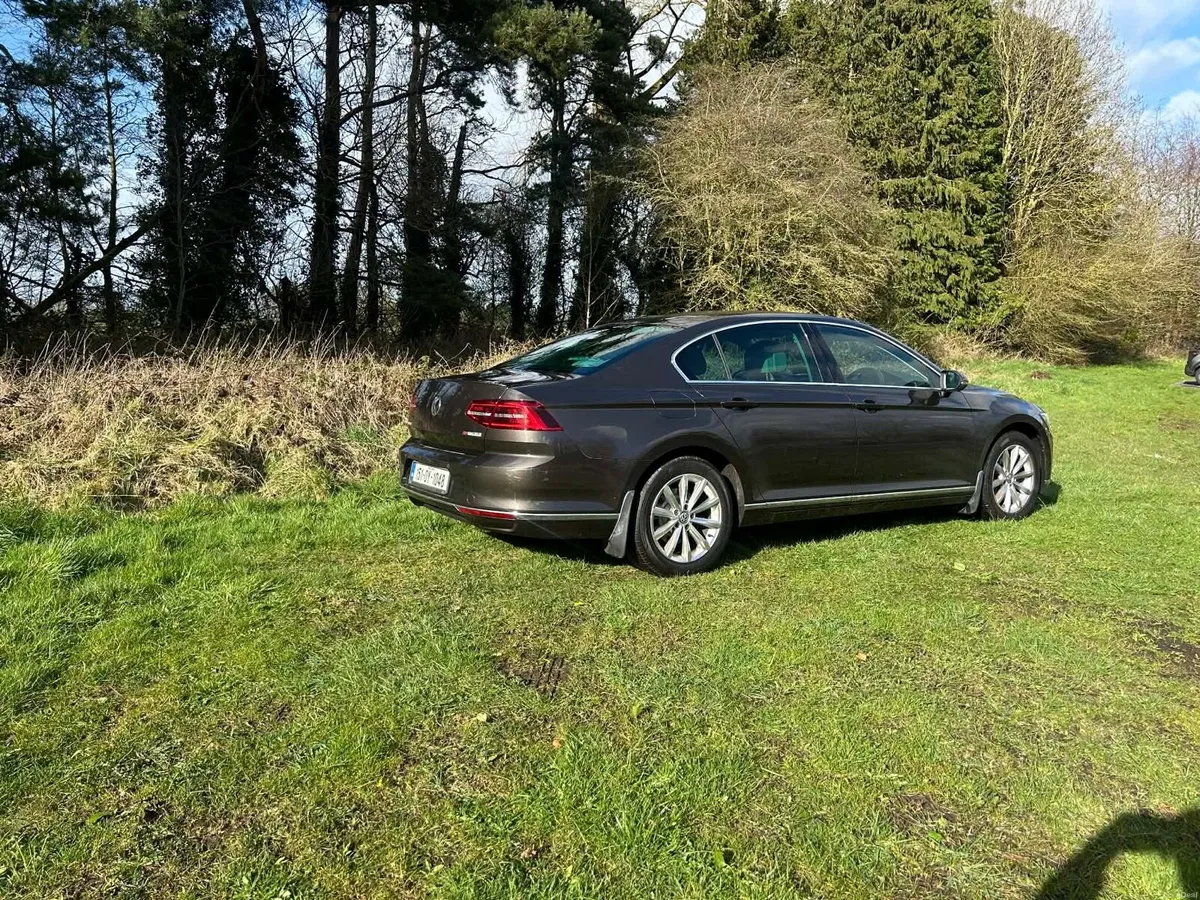 2015 Volkswagen Passat Highline 1.6 diesel - Image 2