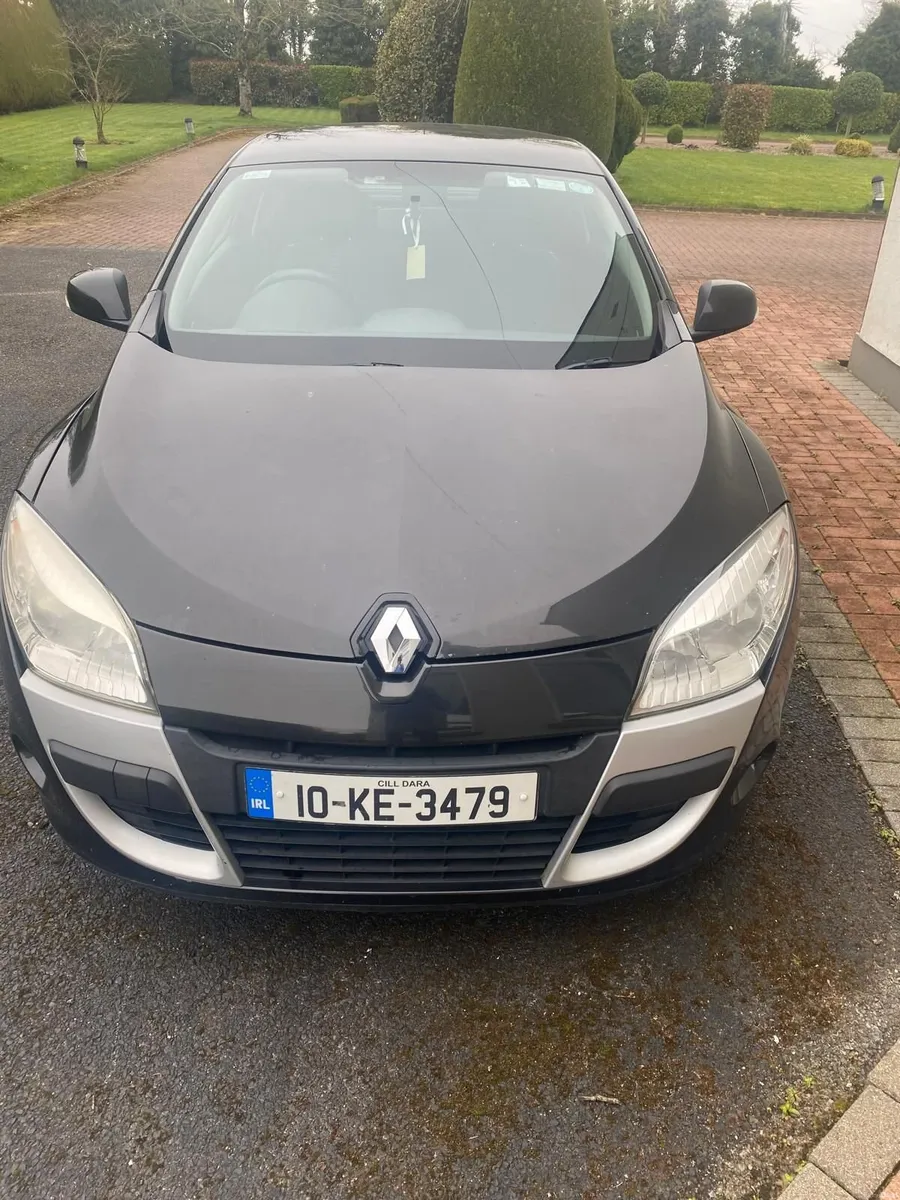 Renault Megane 2010 - Image 2