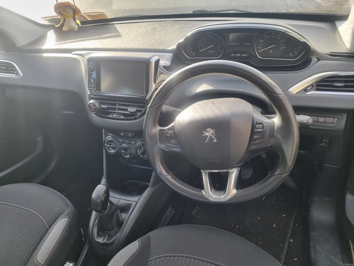 Peugeot 208 1.2 VTI - Image 3