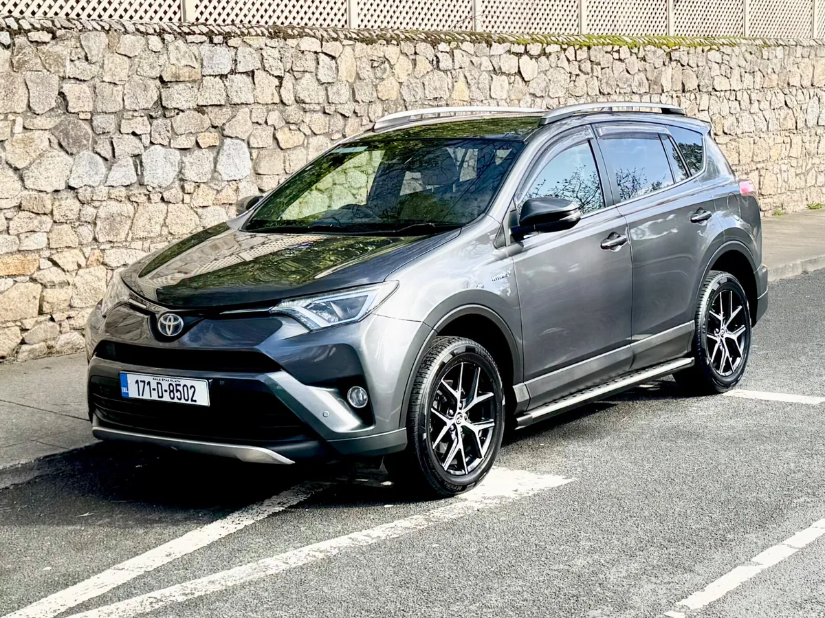 Toyota RAV4 2017!! SOL!!! HYBRID!!!FSH!!! - Image 2