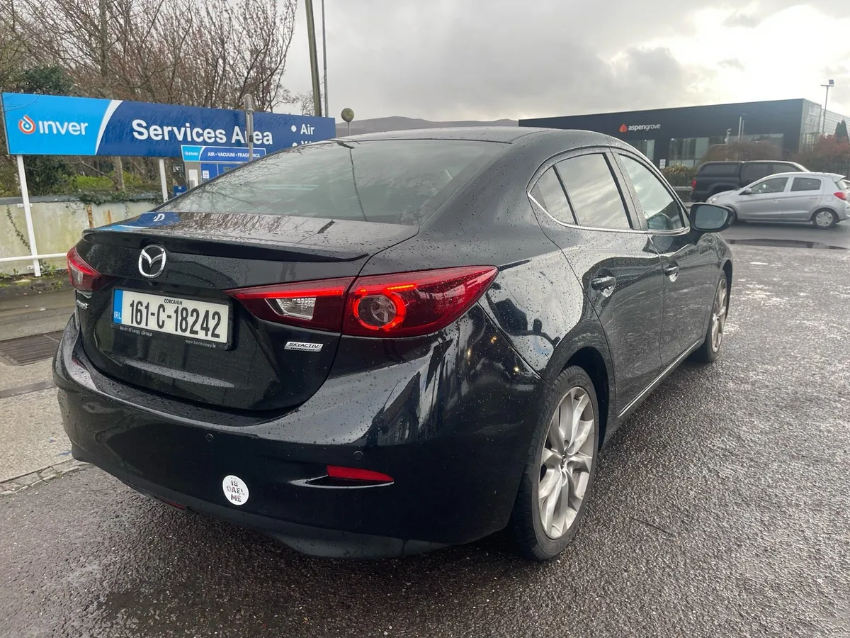 2016 Mazda 3 - Image 4