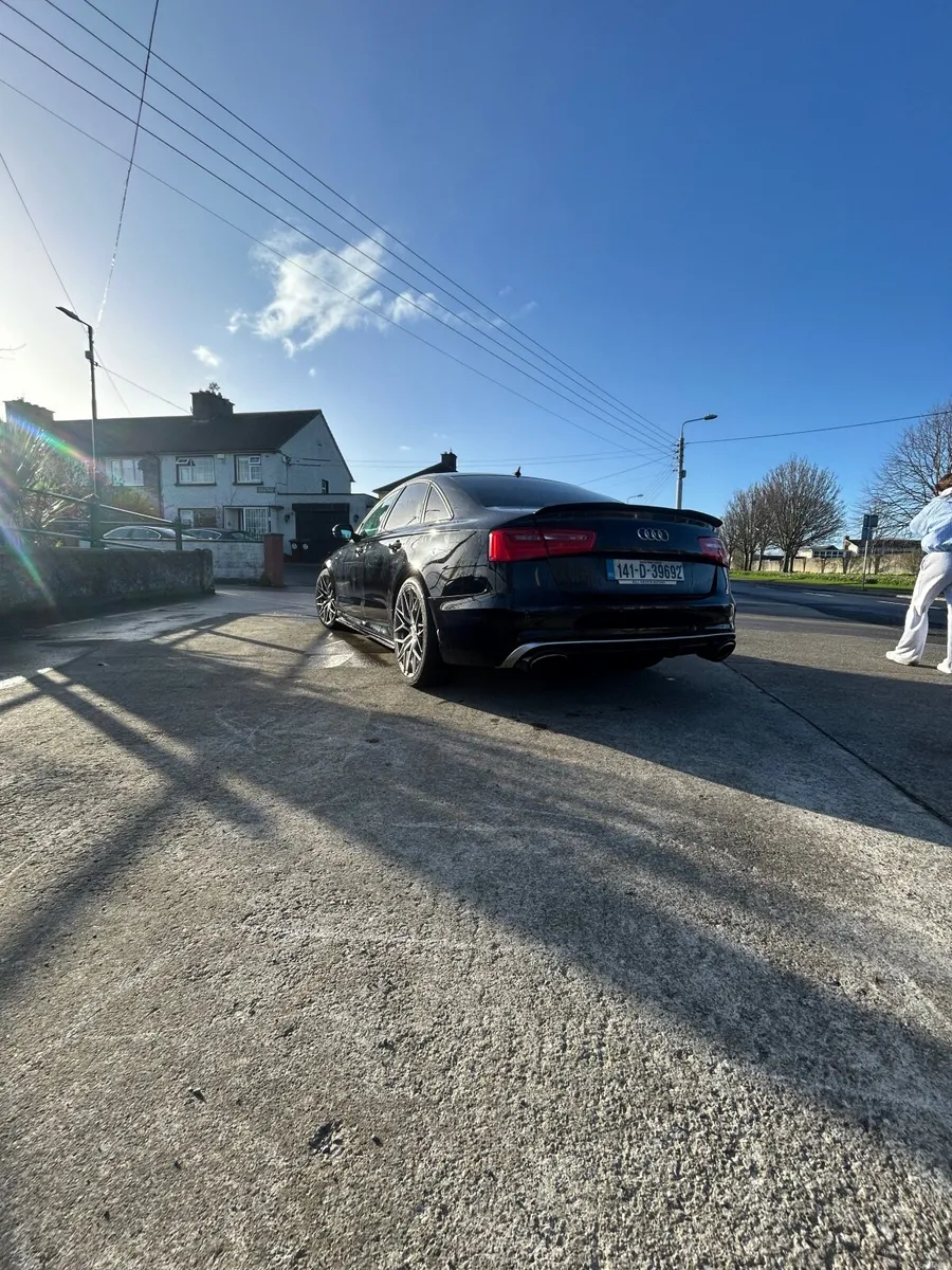 Audi A6 2014 - Image 2