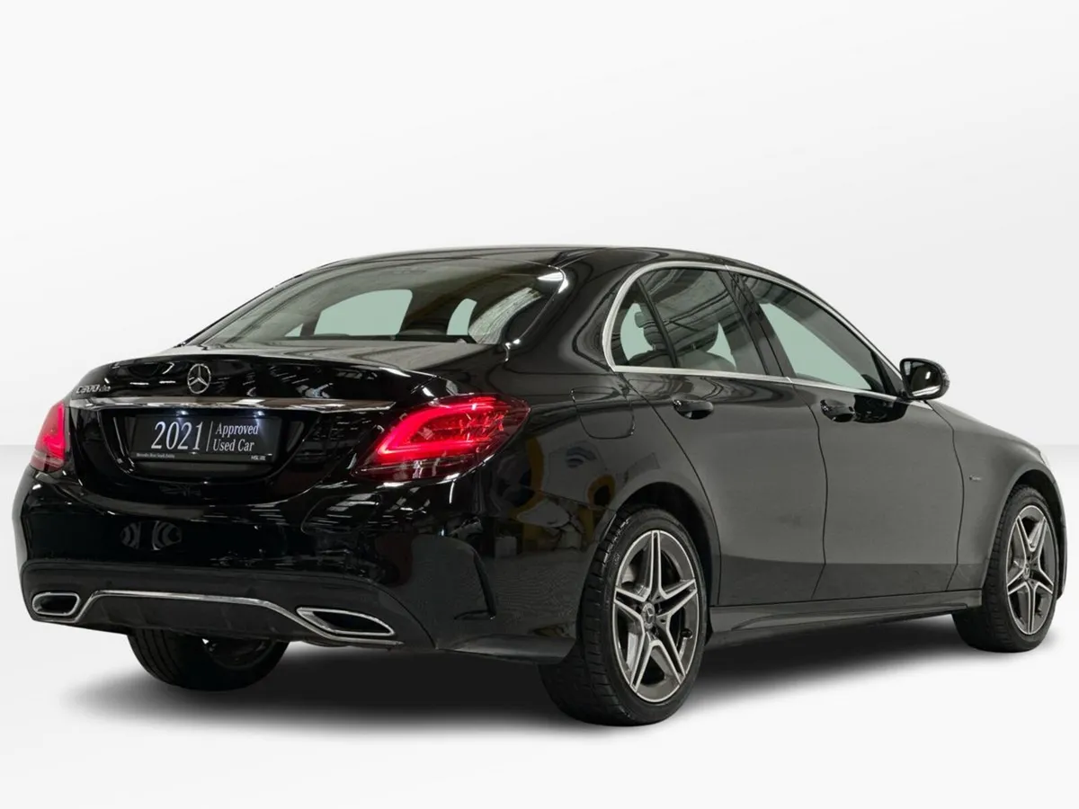 Mercedes-Benz C-Class C300 DE AMG Exterior Line PH - Image 3