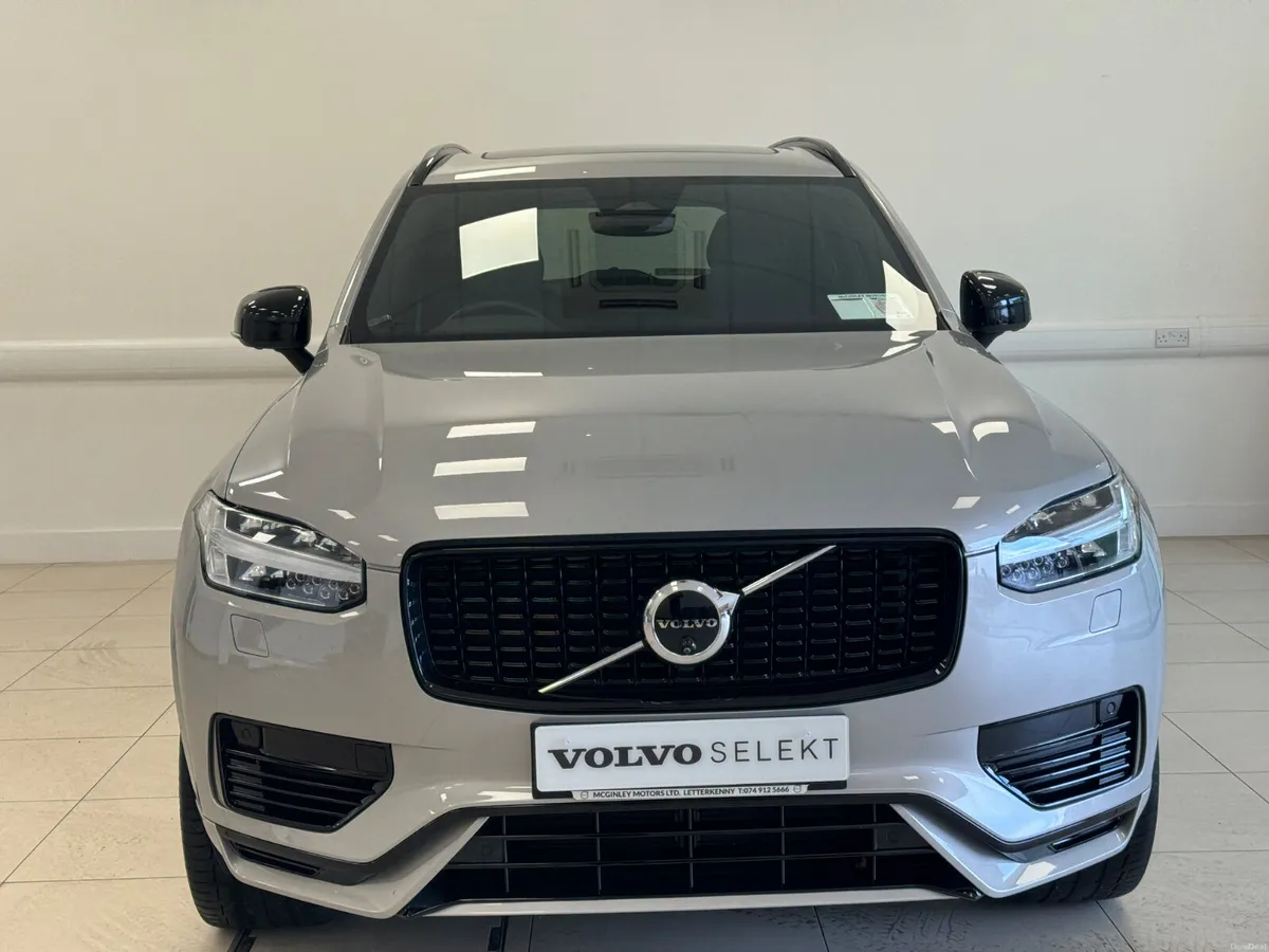 Volvo XC90 2024 - Image 2