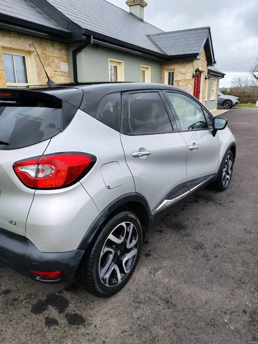 Renault Captur Intense 1.5 DCI - Image 3