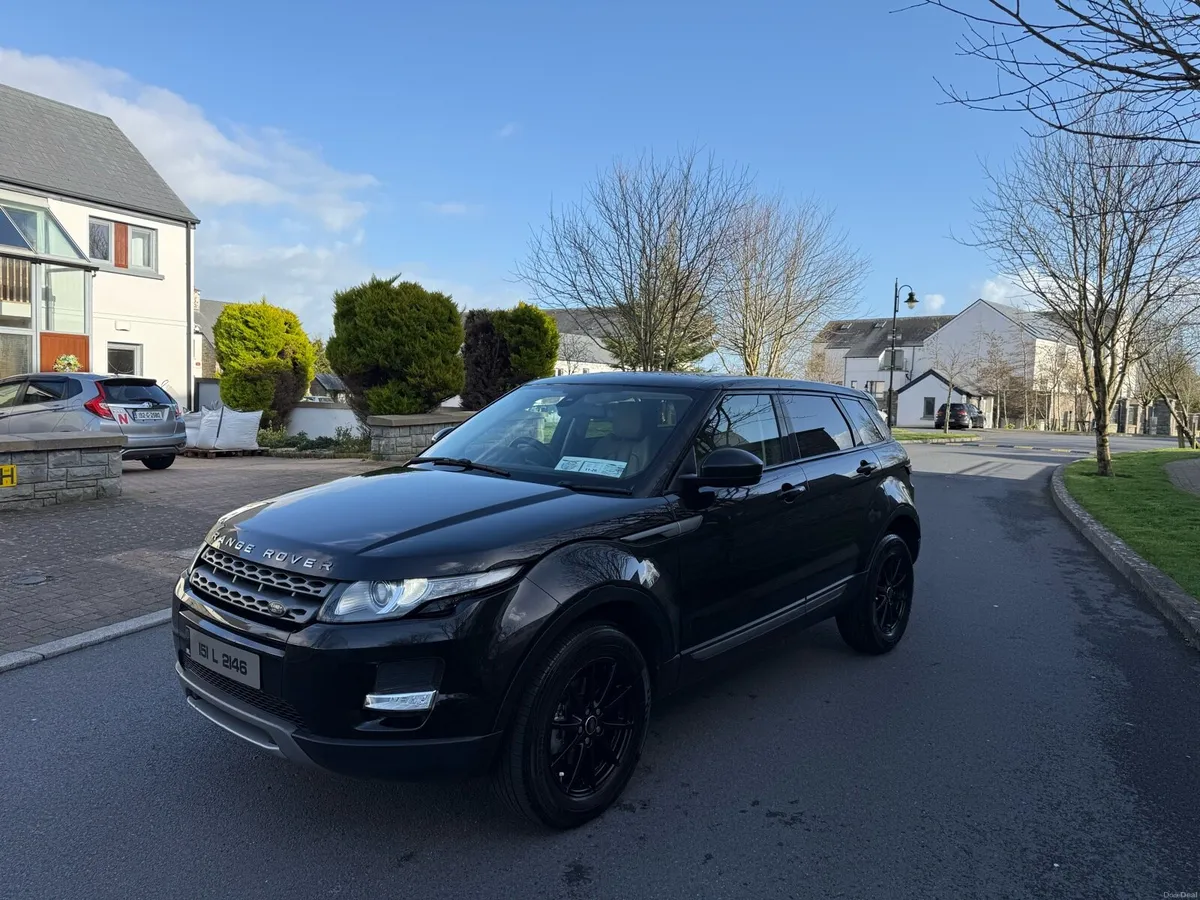RANGE ROVER EVOQUE 2.2 D 2015 NCT AND TAX - Image 3