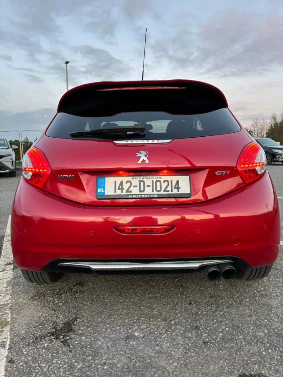 Peugeot 208 GTI - Image 3