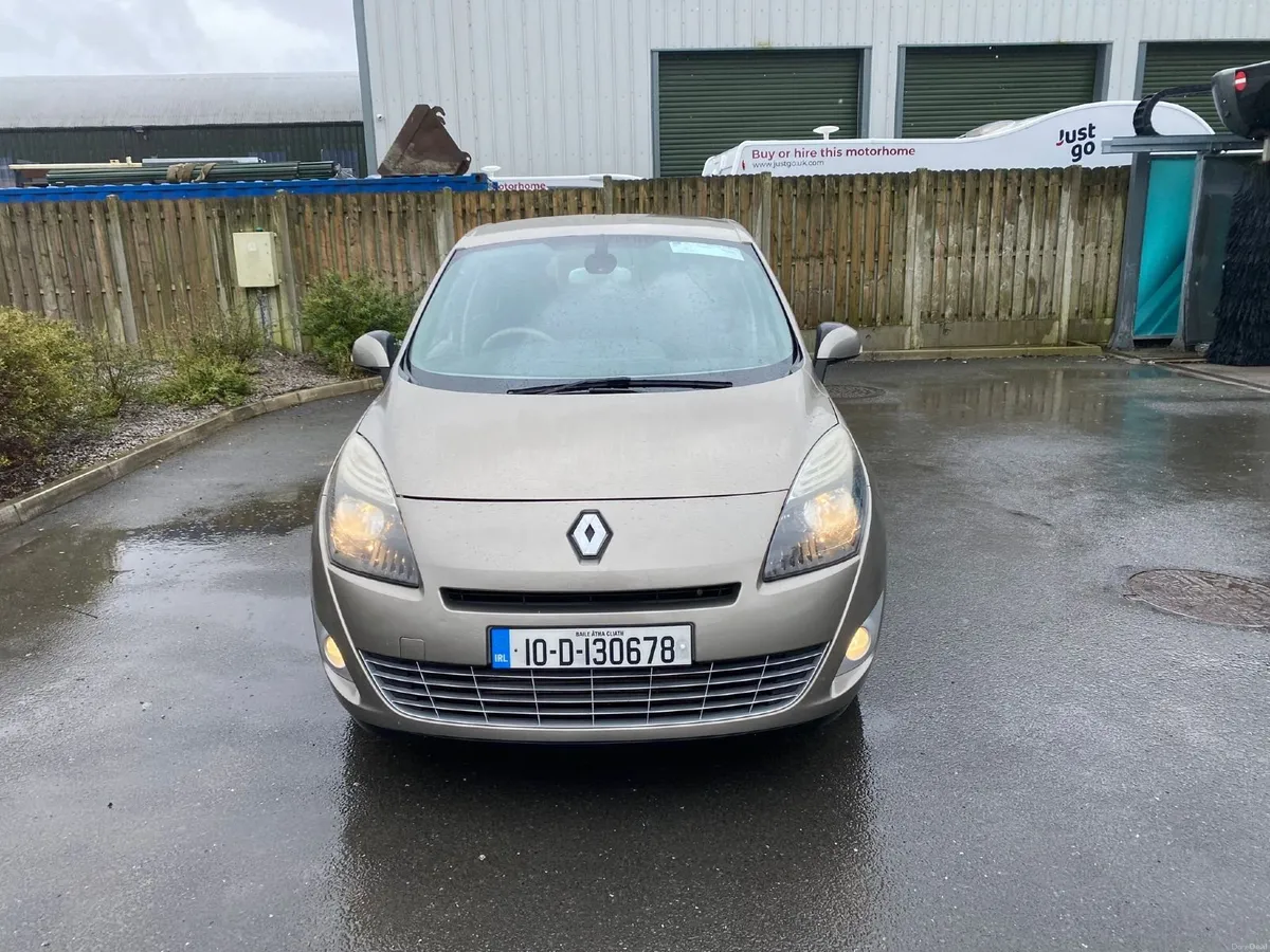 Renault Grand Scenic 2010 - Image 3