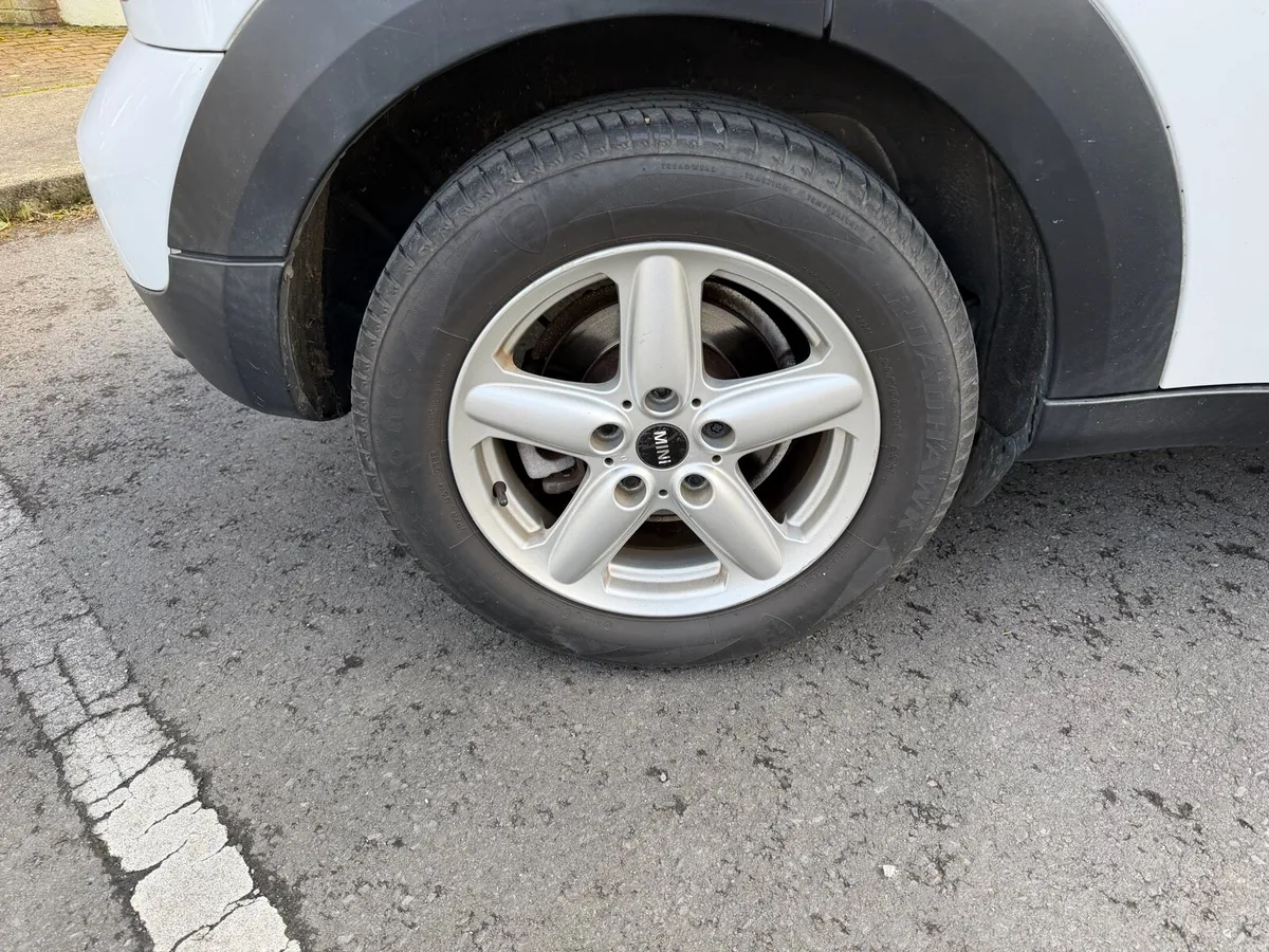 2013 Mini Cooper Countryman Automatic - Image 3