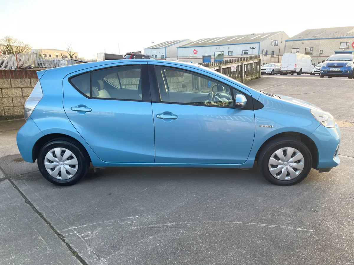 2014Toyota Aqua 1.5Hybrid Daa-nhp 5DR Auto,New NCT - Image 4