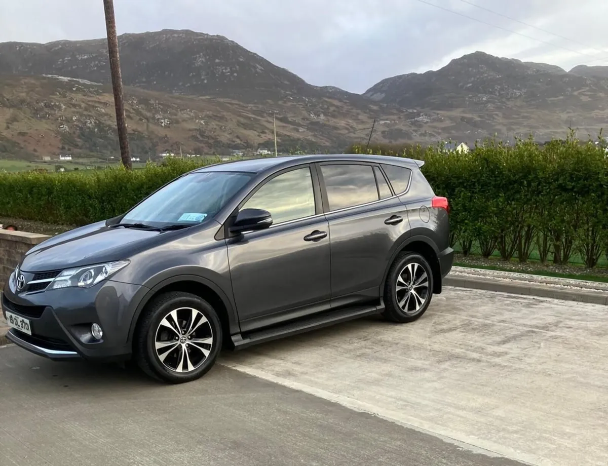 Toyota RAV4 2015 - Image 4