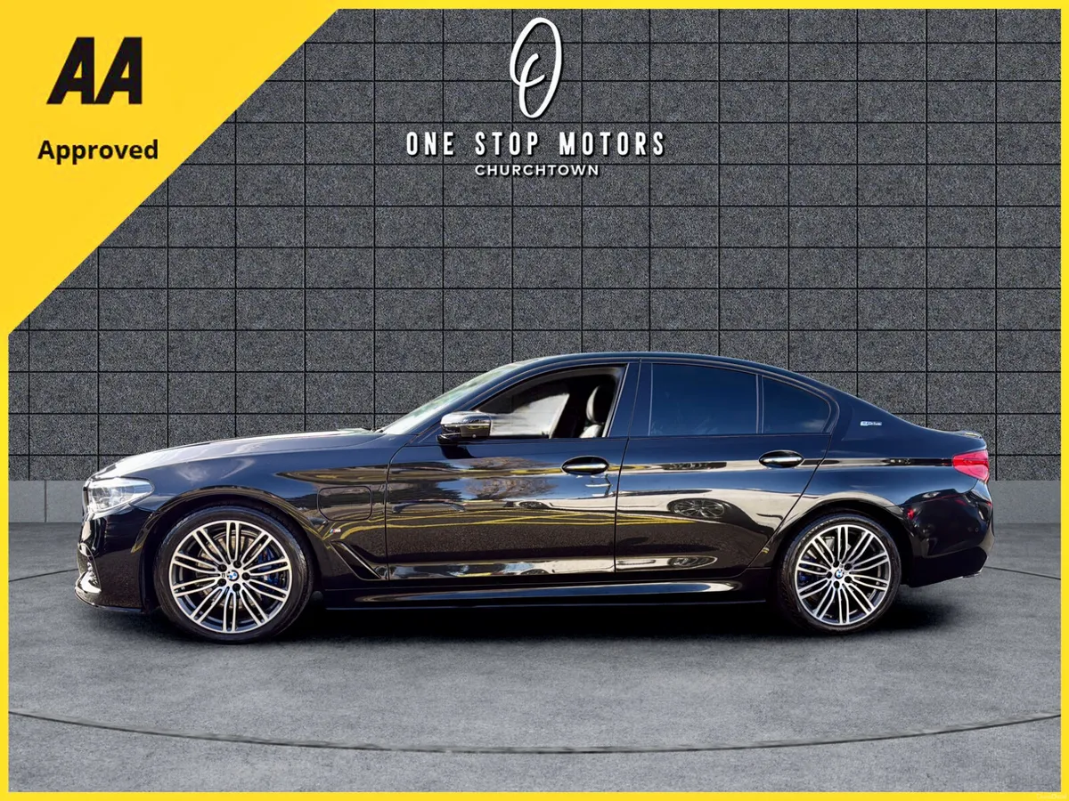 2018 BMW 530E G30 MSPORT PRO *HUGE SPE) 1OWNER - Image 2