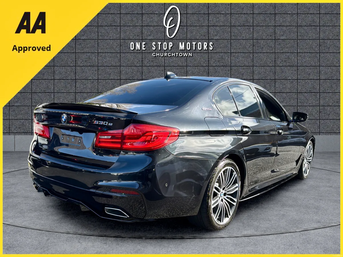 2018 BMW 530E G30 MSPORT PRO *HUGE SPE) 1OWNER - Image 3