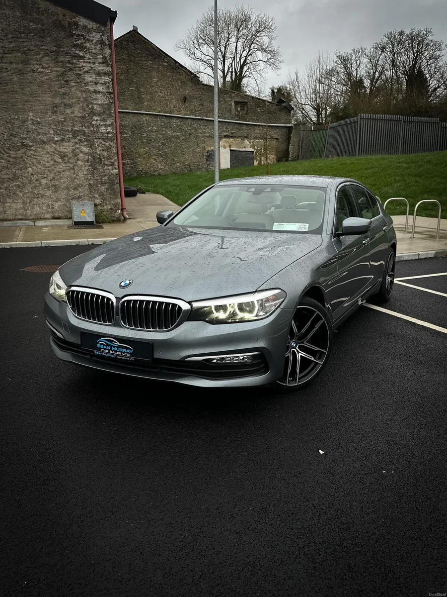 BMW 5-Series 2018 - Image 1